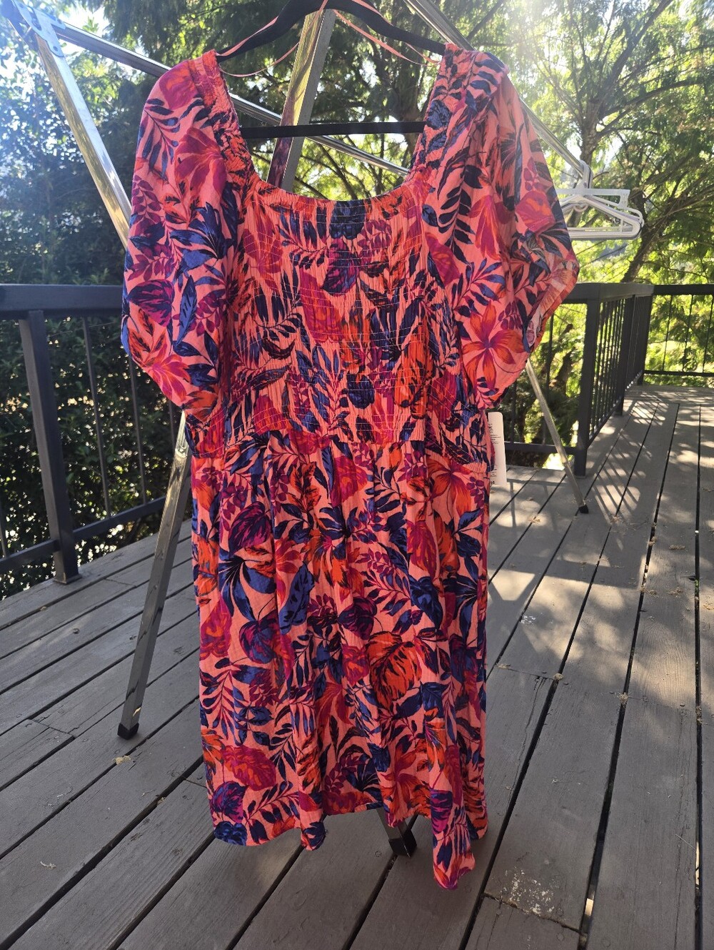 Terra & Sky Tropical Floral Print Smocked Flare Midi Dress 1 X - NWT